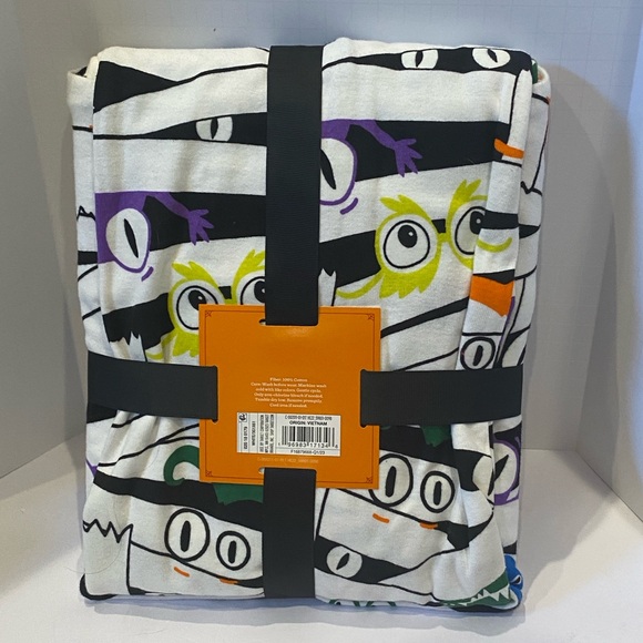 Hyde and Eek! Boutique Women's Cute Mummy Glow-in-the-Dark Pajamas Sz Small NWT - Picture 4 of 6